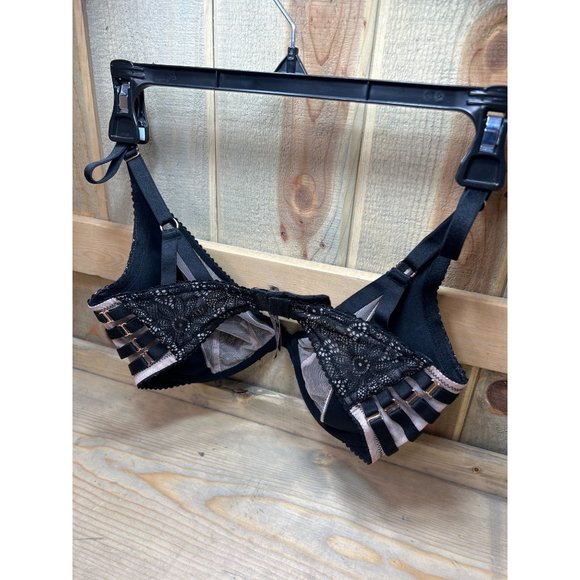 32DDD Victorias Secret Very Sexy Unlined Plunge Bra Black Nude Lace - Picture 4 of 6